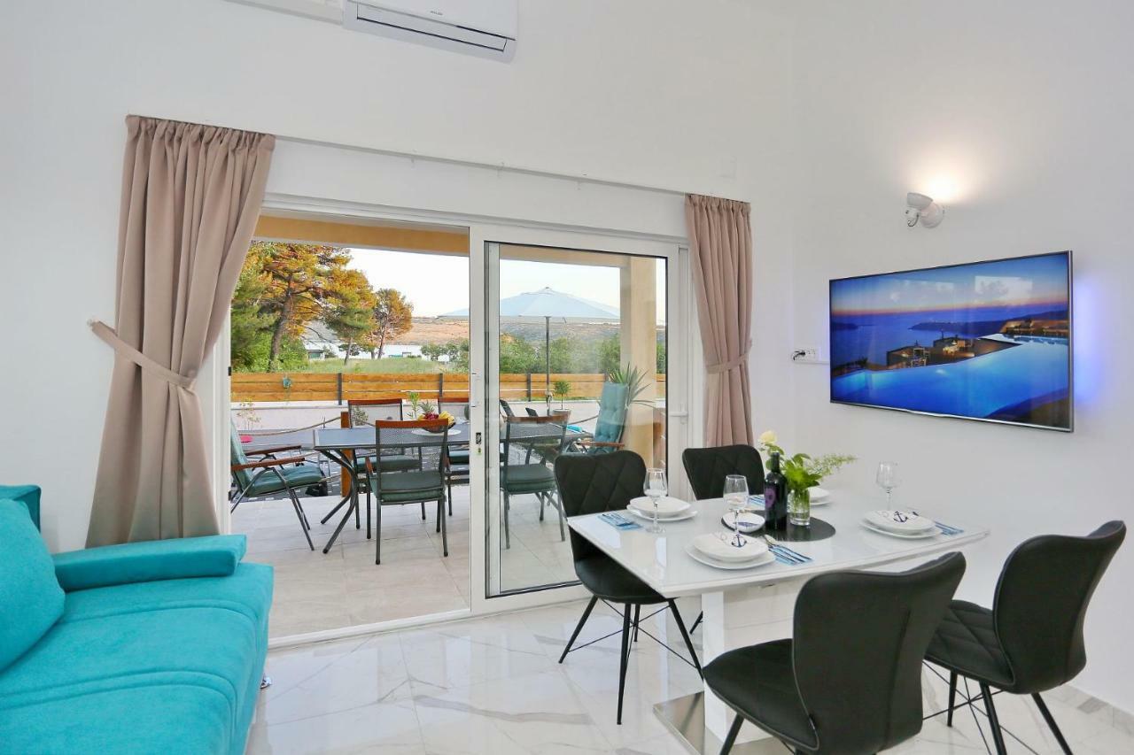 Punta Garden Pool House Villa Posedarje Kültér fotó